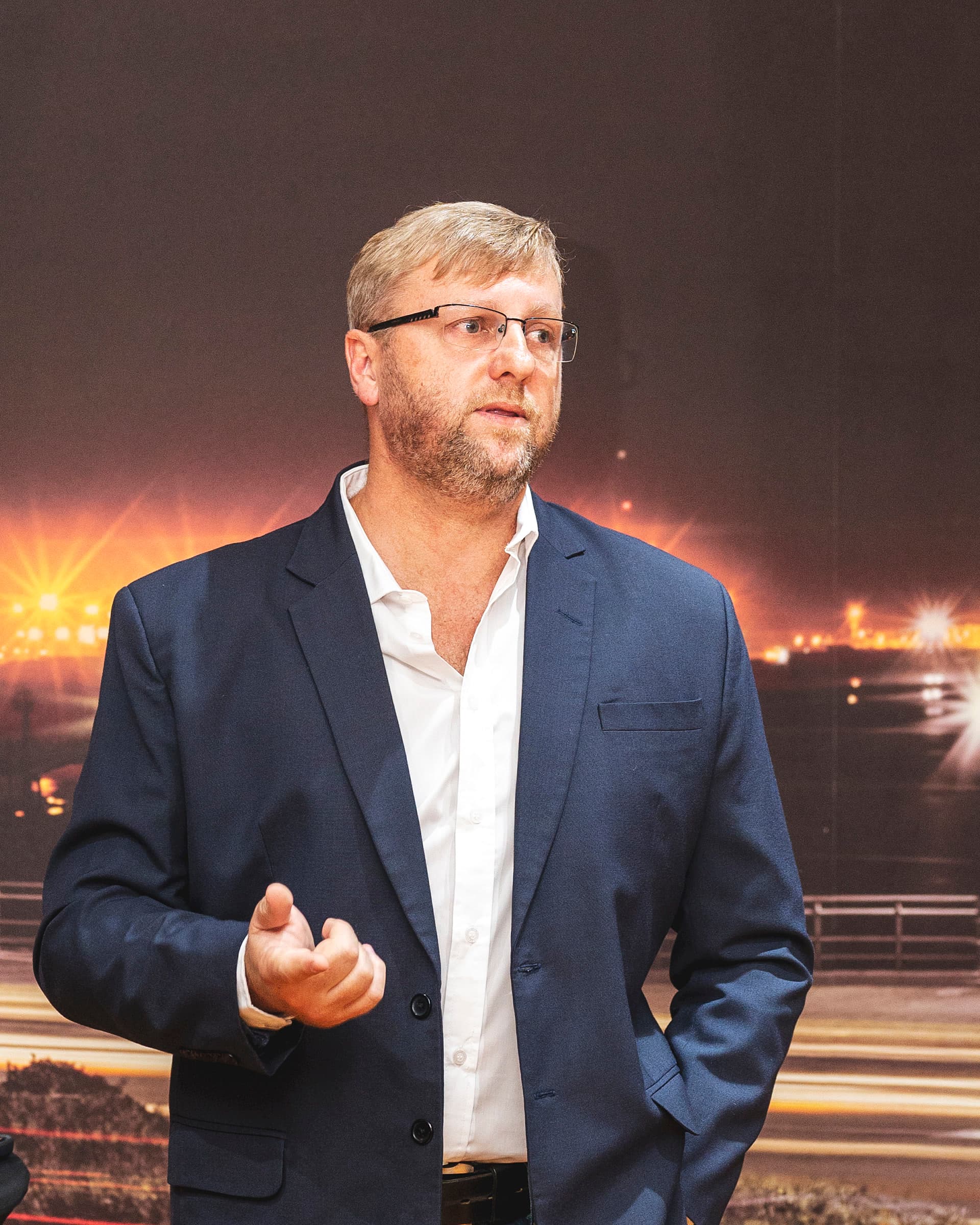 Riaan Miles, online marketing consultant